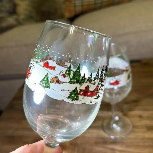 Vintage Libbey Winter Village Christmas Holiday Wine Glasses Cups Set of 2 - Picture 4 of 6